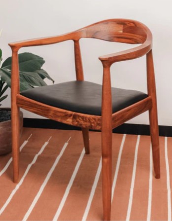 Silla de Comedor Tallada a Mano
